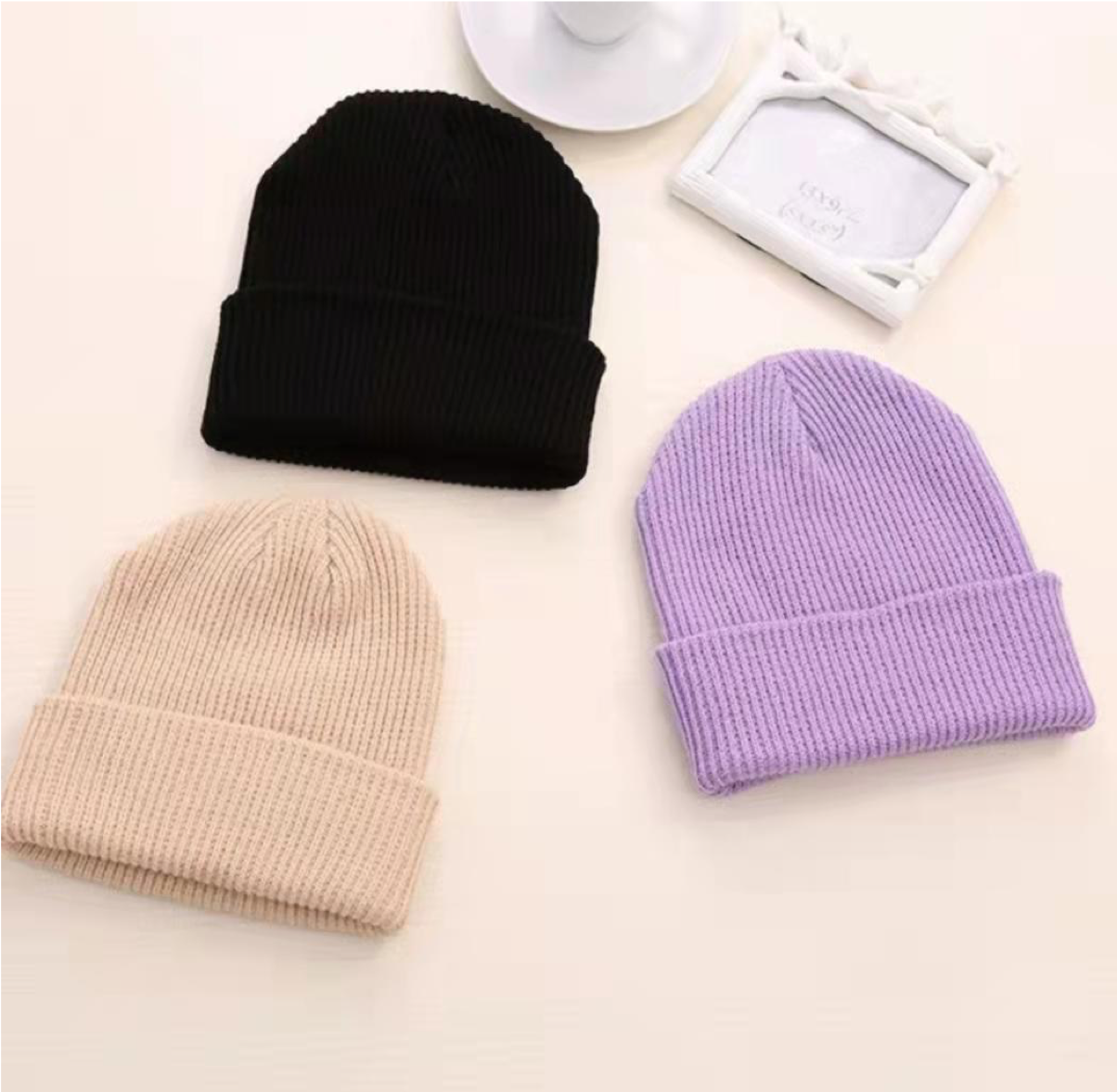 S1575 Adult Winter Hats Knitted-Design (Assorted) 1pc